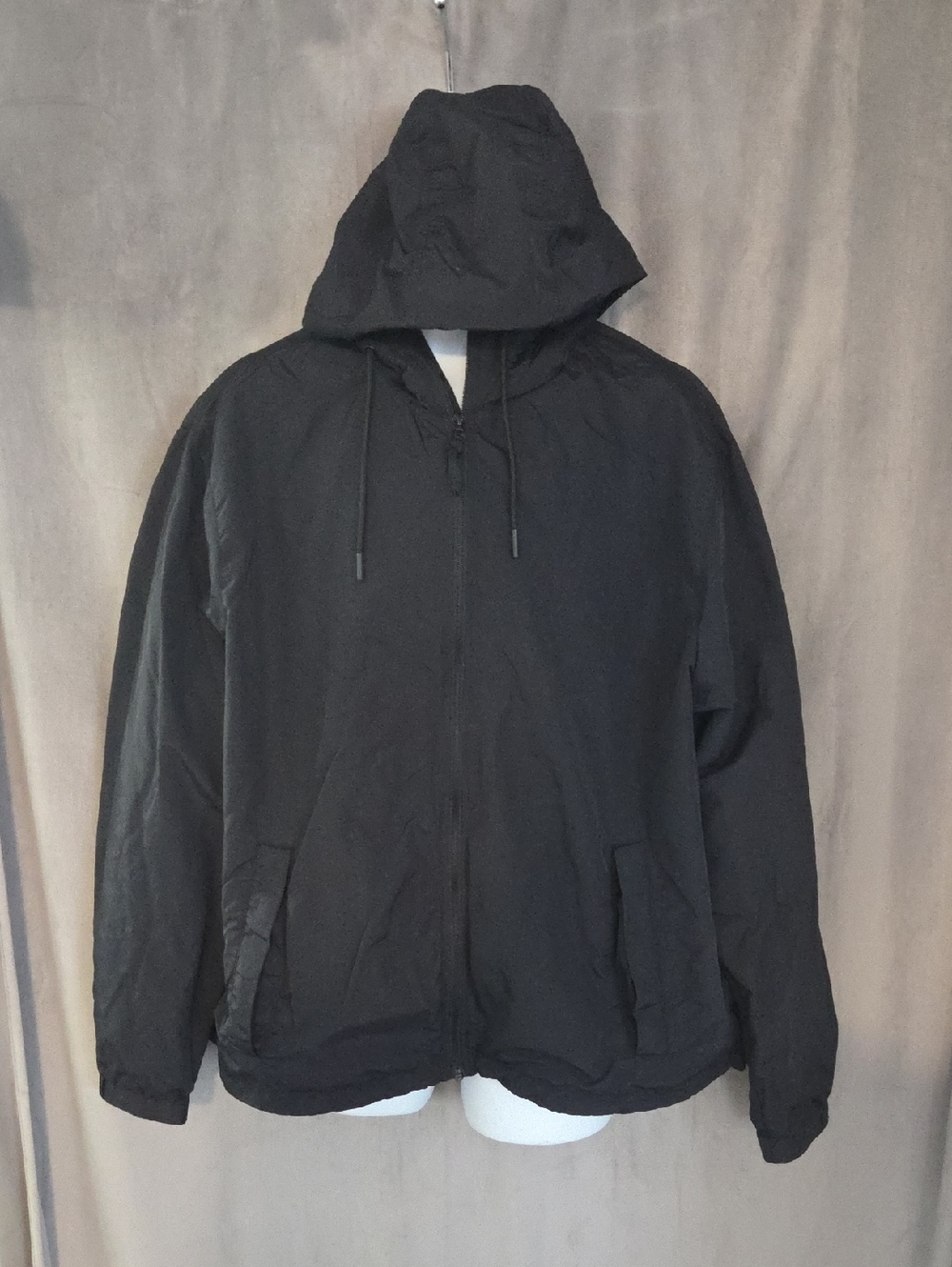 H&M XXL Black Hooded Windbreaker Jacket with Drawstring